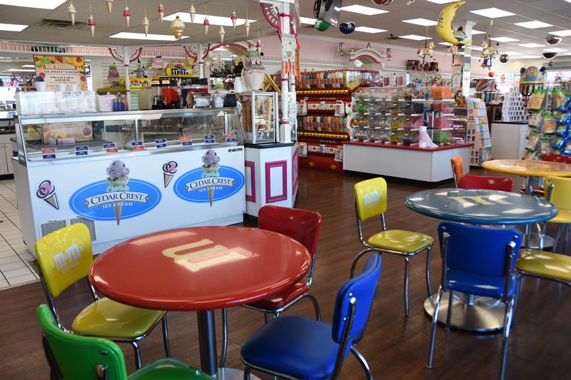 Goody Goody Gum Drop Candy Kitchen Wisconsin Dells, WI